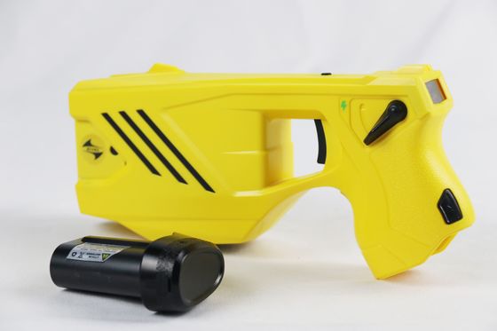 comprare HUSHA TX200P Dual Cartridge Stun Gun con resistenza all'acqua IP57 e tensione di uscita 55KV per le forze dell'ordine fabbricazione online
